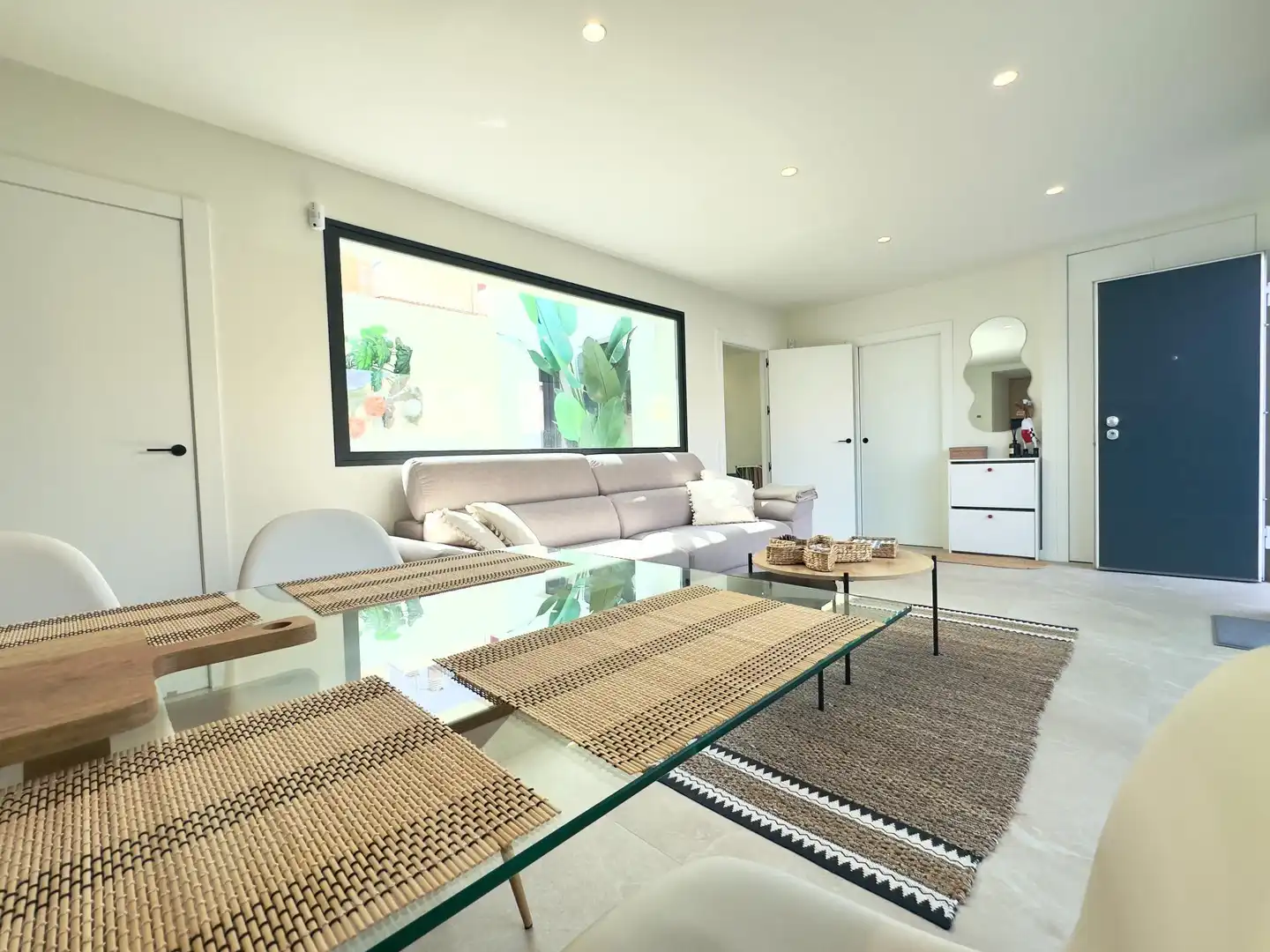 Sala de estar de Casa o chalet en venta en San Pedro del Pinatar con Aire acondicionado, Calefacción y Amueblado
