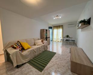 Living room of Flat to rent in  Valencia Capital  with Air Conditioner, Furnished and Oven