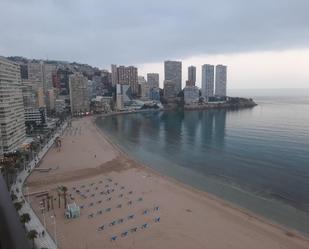 Vista exterior de Pis de lloguer en Benidorm amb Aire condicionat i Calefacció