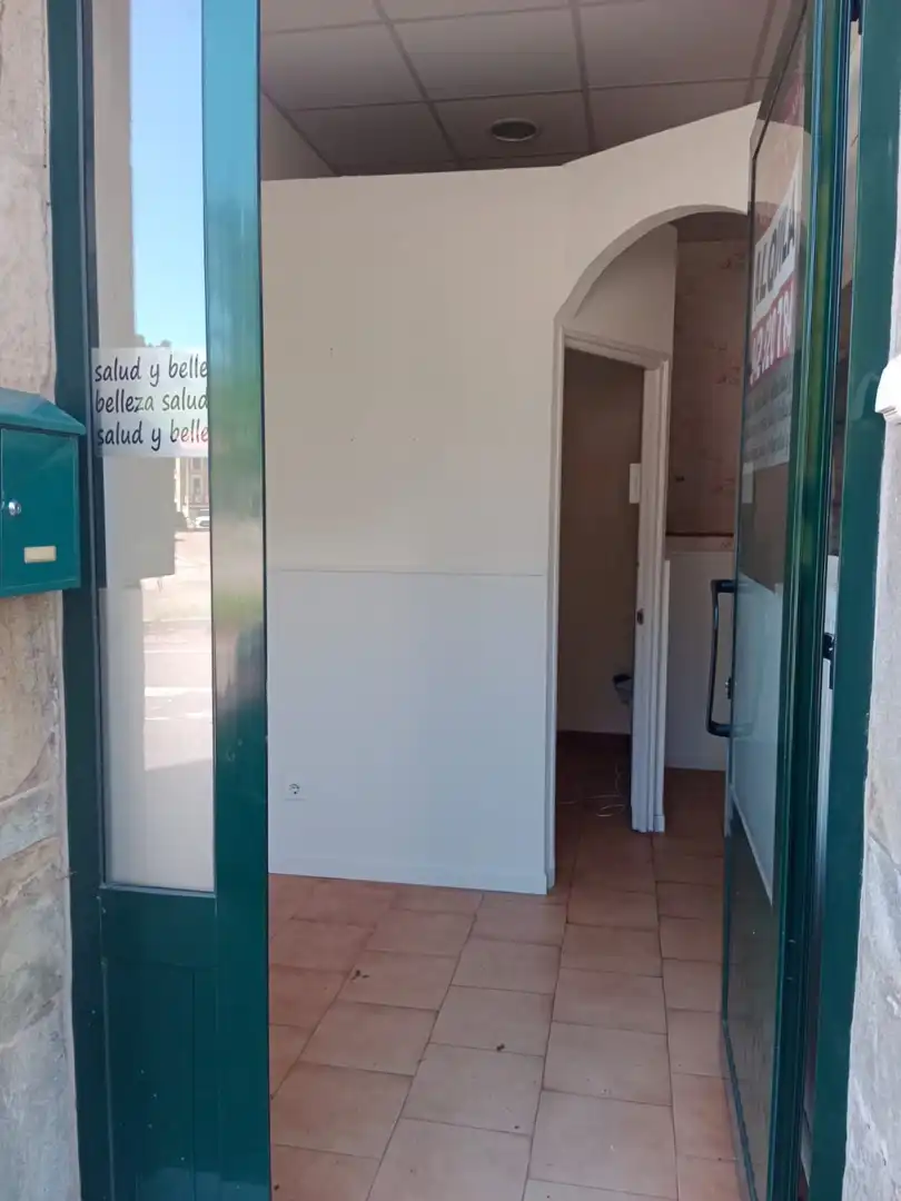 Local de alquiler en Liérganes - CL DEAN MARTINEZ MAZAS, Liérganes
