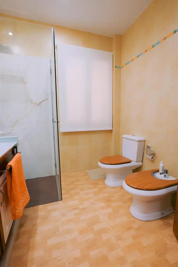 Bany de Casa o xalet en venda en Medellín amb Terrassa, Traster i Piscina
