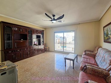 Piso con balcón en venta en Paseo de Pamplona