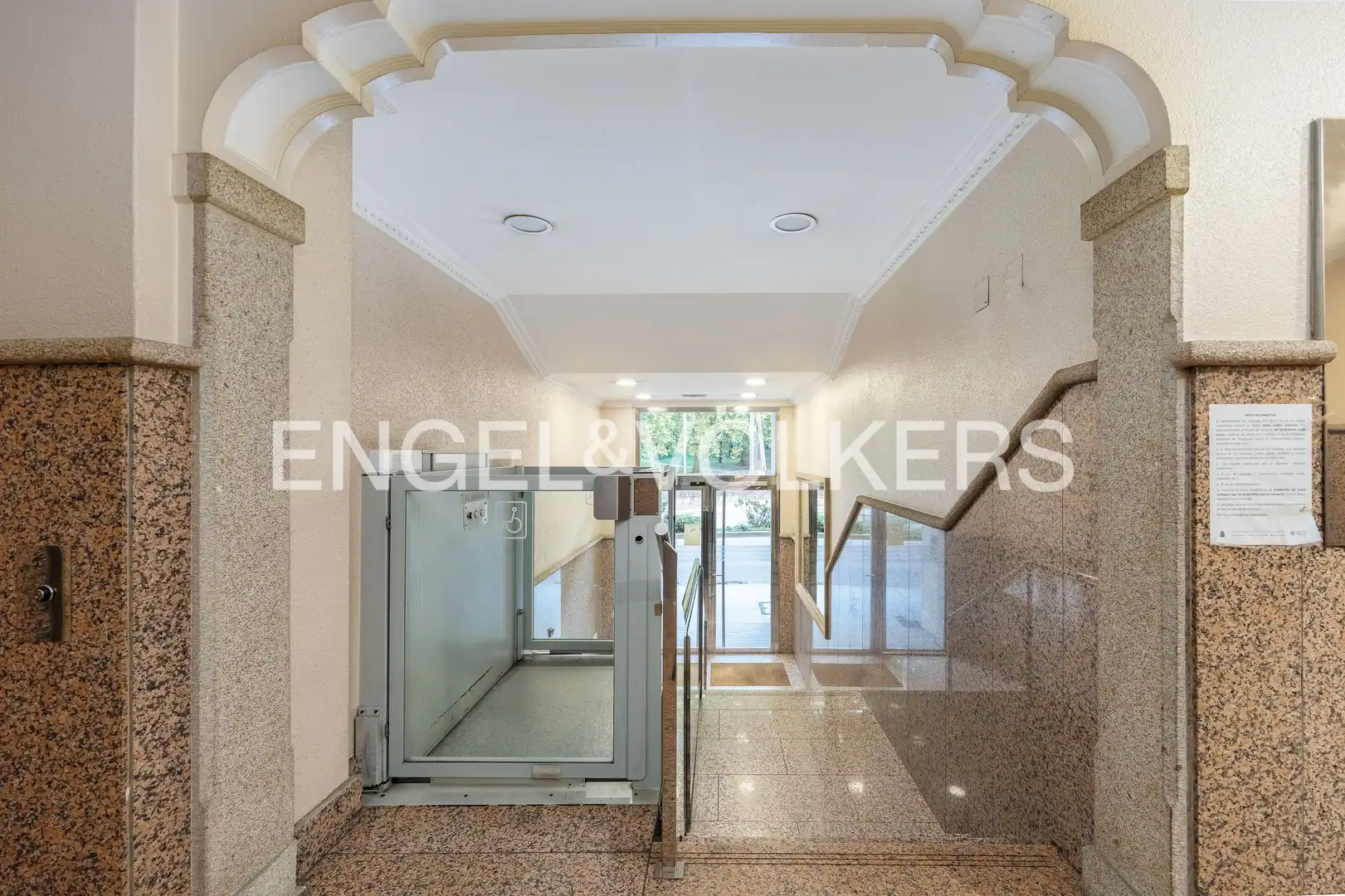 Flat with lift for sale in Sardoma - Castrelos, imagen 29