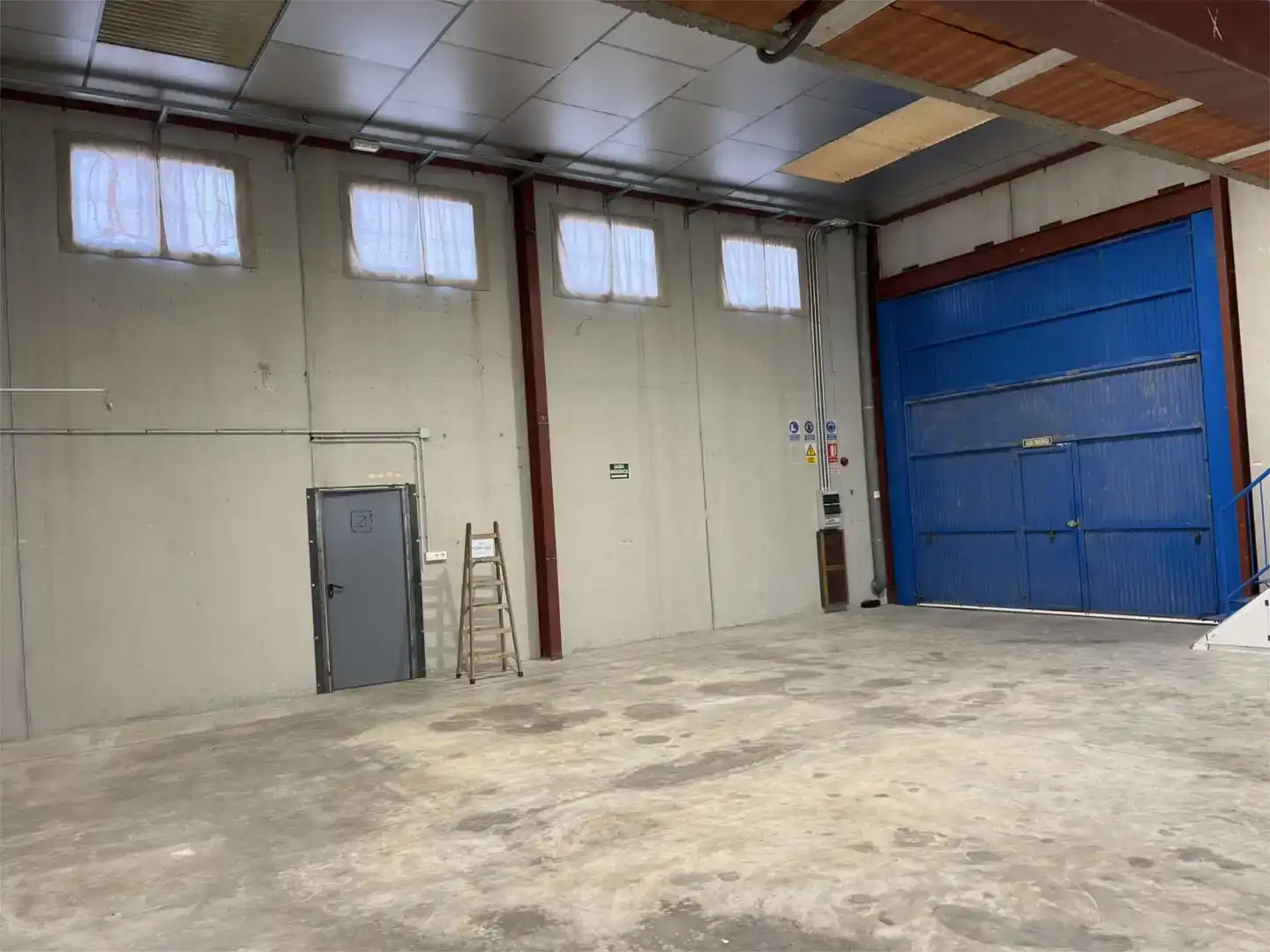 Nau industrial de lloguer en Fortuna