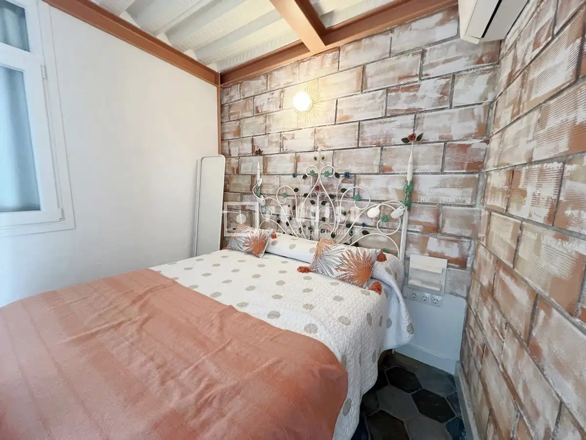 Schlafzimmer von Gebäude zum Verkauf in Rincón de la Victoria