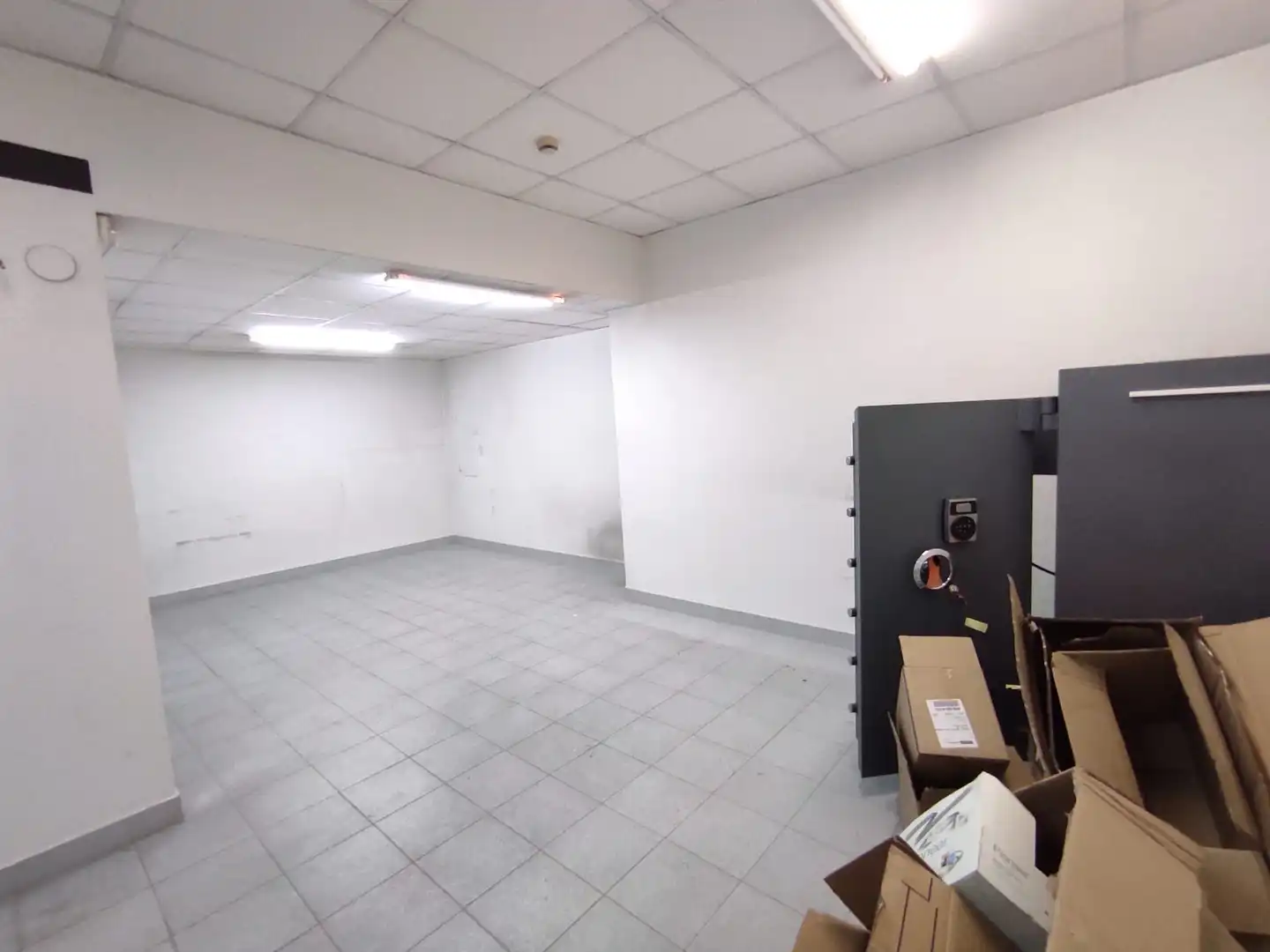 Local comercial en alquiler en Calle Konbentukoa, imagen 18