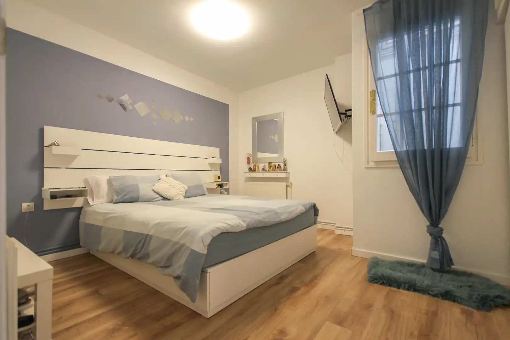 Habitación de Ático en venta en Cerdanyola del Vallès con Aire acondicionado, Calefacción y Jardín privado