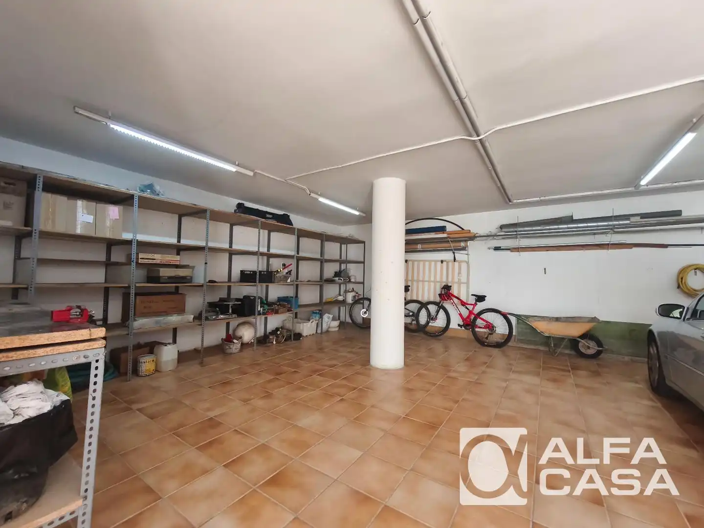 Maison avec piscine à vendre à Fenals, imagen 60