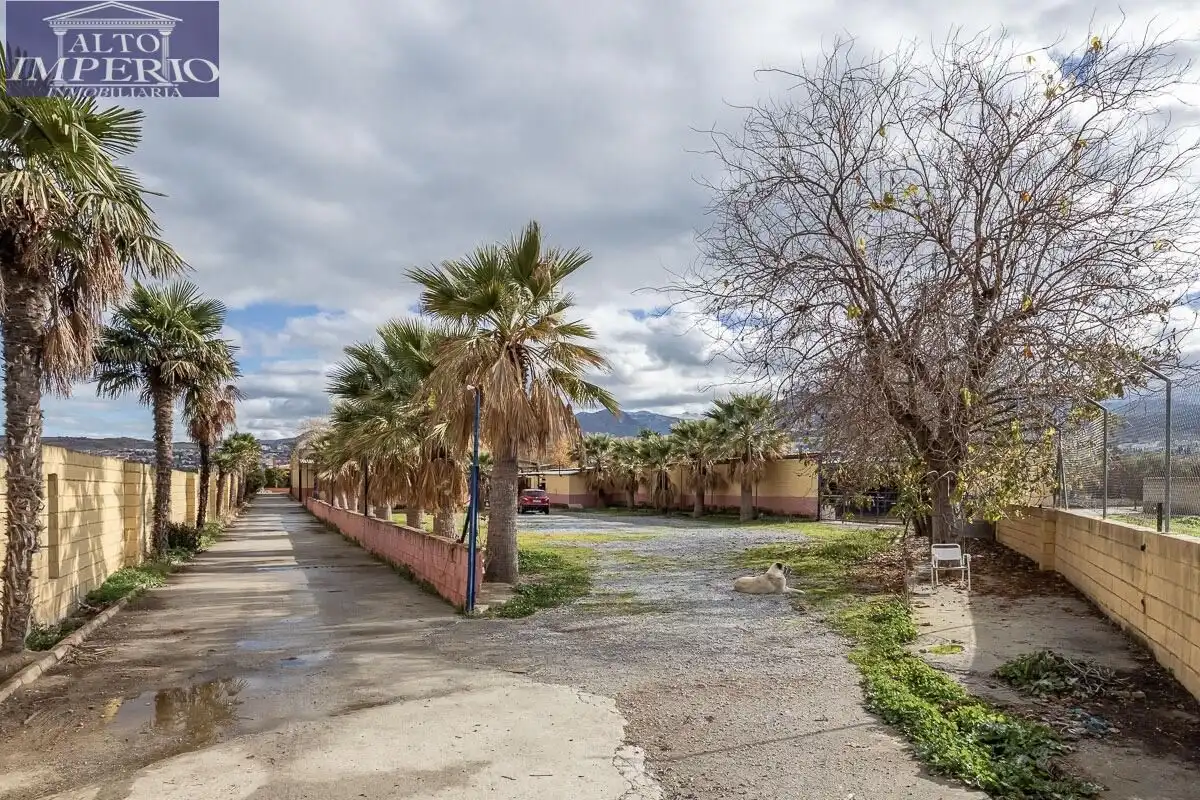 Villa mit Garten zum Verkauf in La Zubia Ciudad, imagen 17
