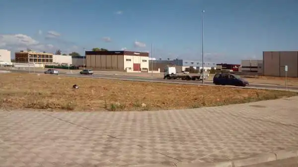 Terreno residencial en venta en Calle Extremadura