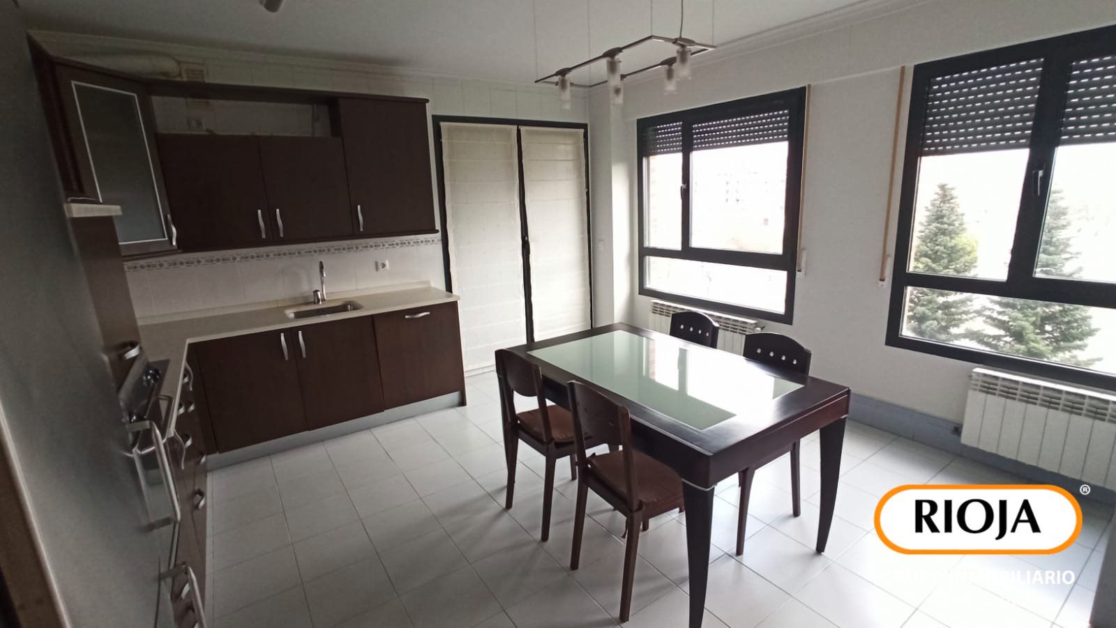 Flat for sale in Baiona Kalea, Lakua-Bizkarra