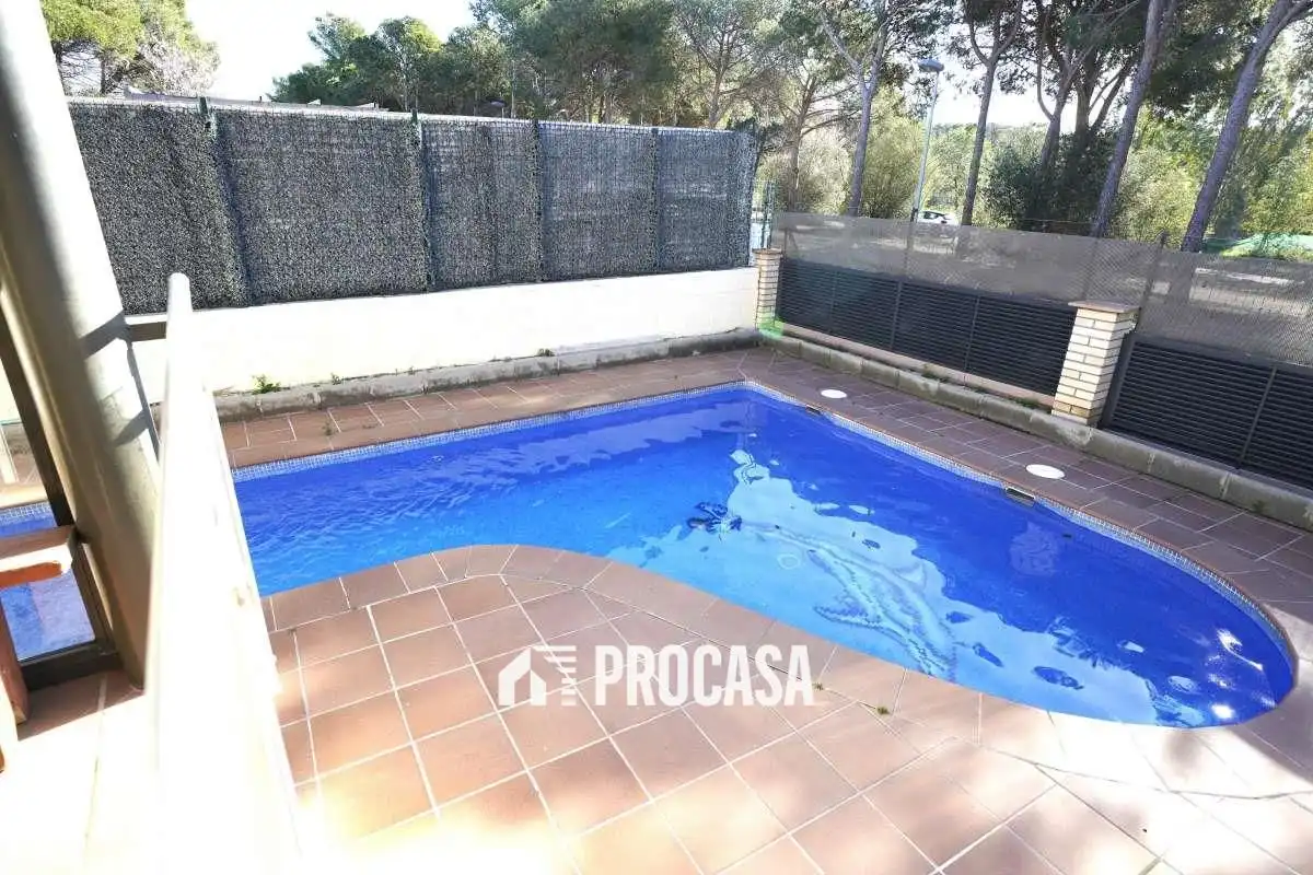 Villa in vendita a N/A, imagen 2