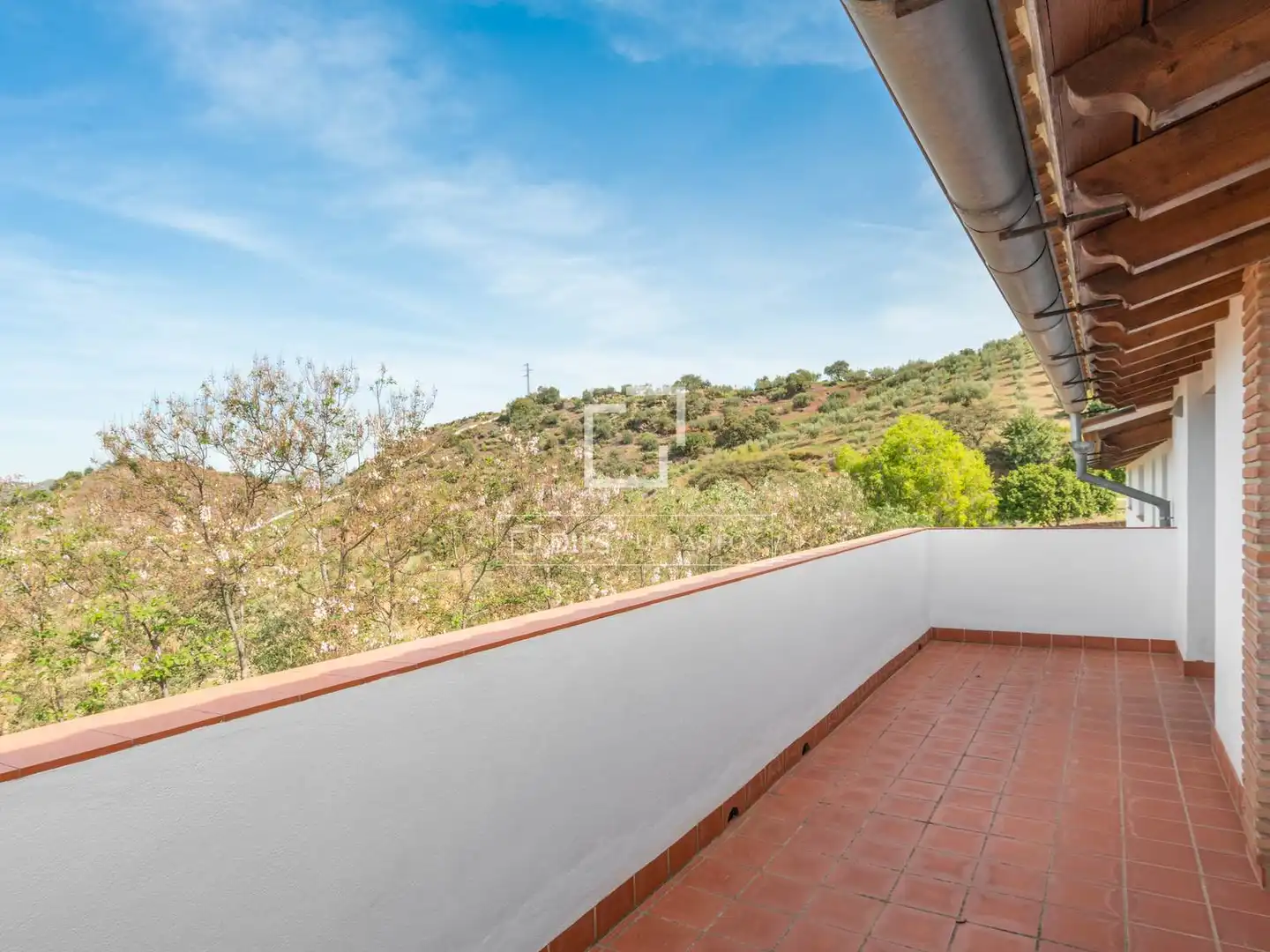 Terrassa de Finca rústica en venda en Málaga amb Jardí privat, Terrassa i Traster