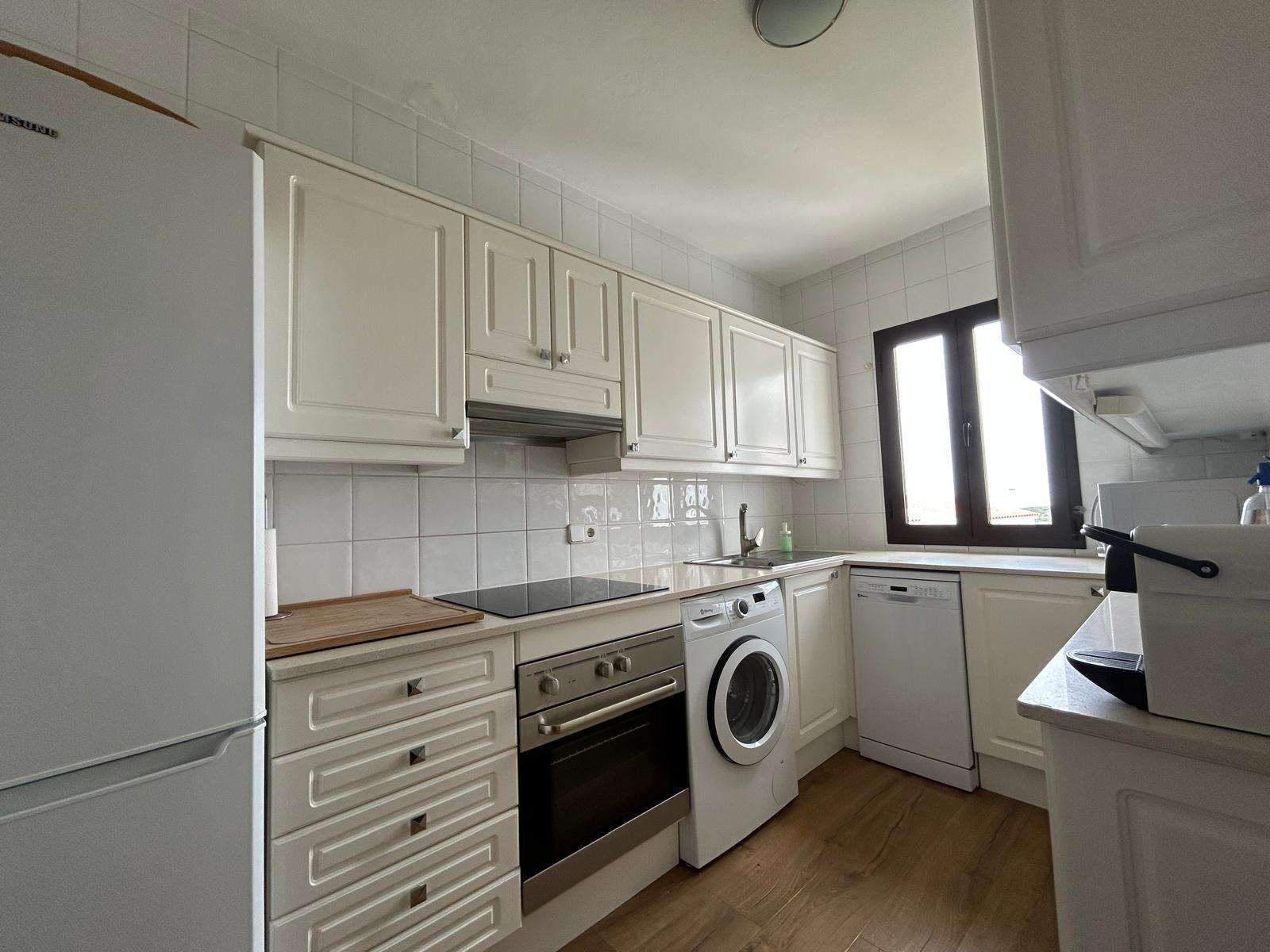 Cuina de Apartament per a compartir en Alaior amb Terrassa