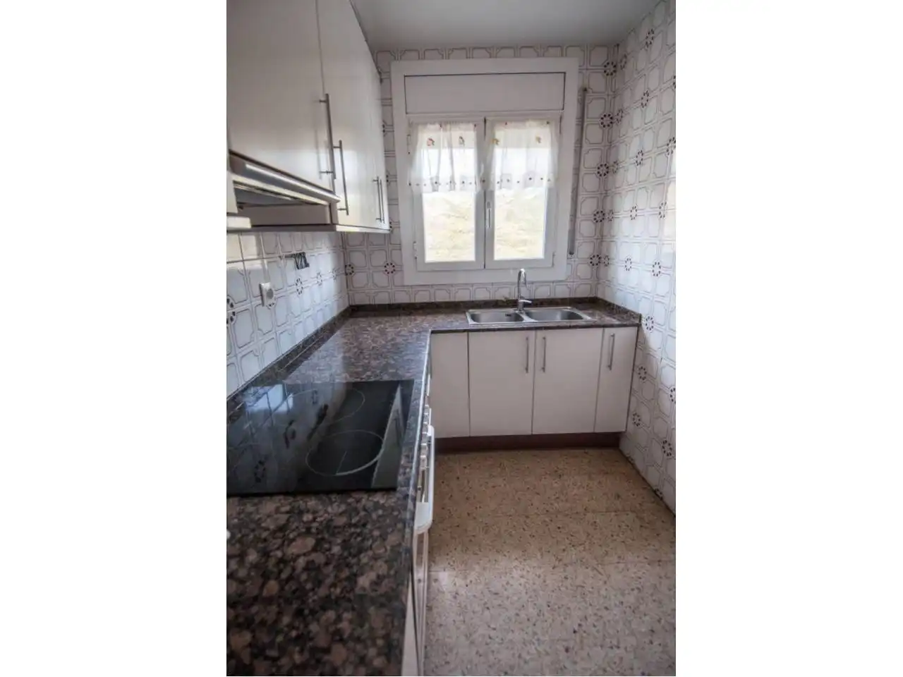 Cuina de Casa o xalet en venda en Sallent amb Calefacció i Terrassa