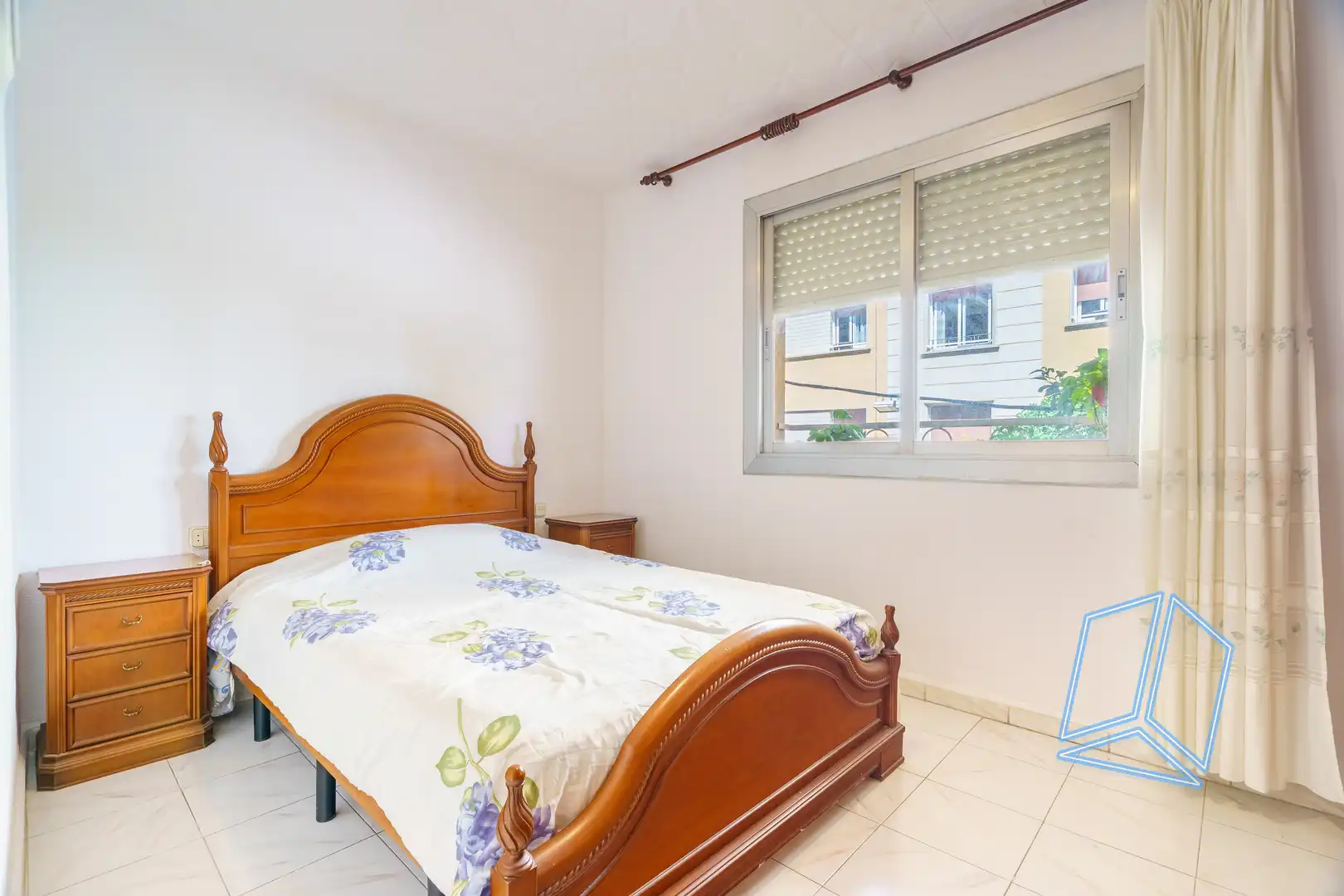 Habitación de Piso en venta en Barcelona con Balcón