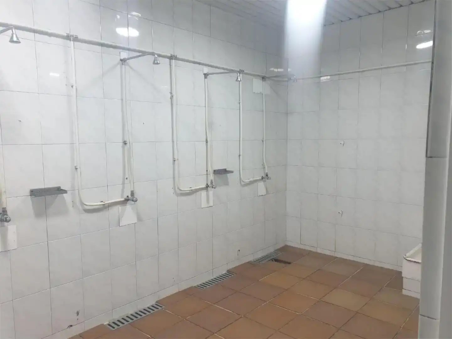 Badezimmer von Geschaftsraum zur Miete in Ourense Capital  mit Klimaanlage und Möbliert