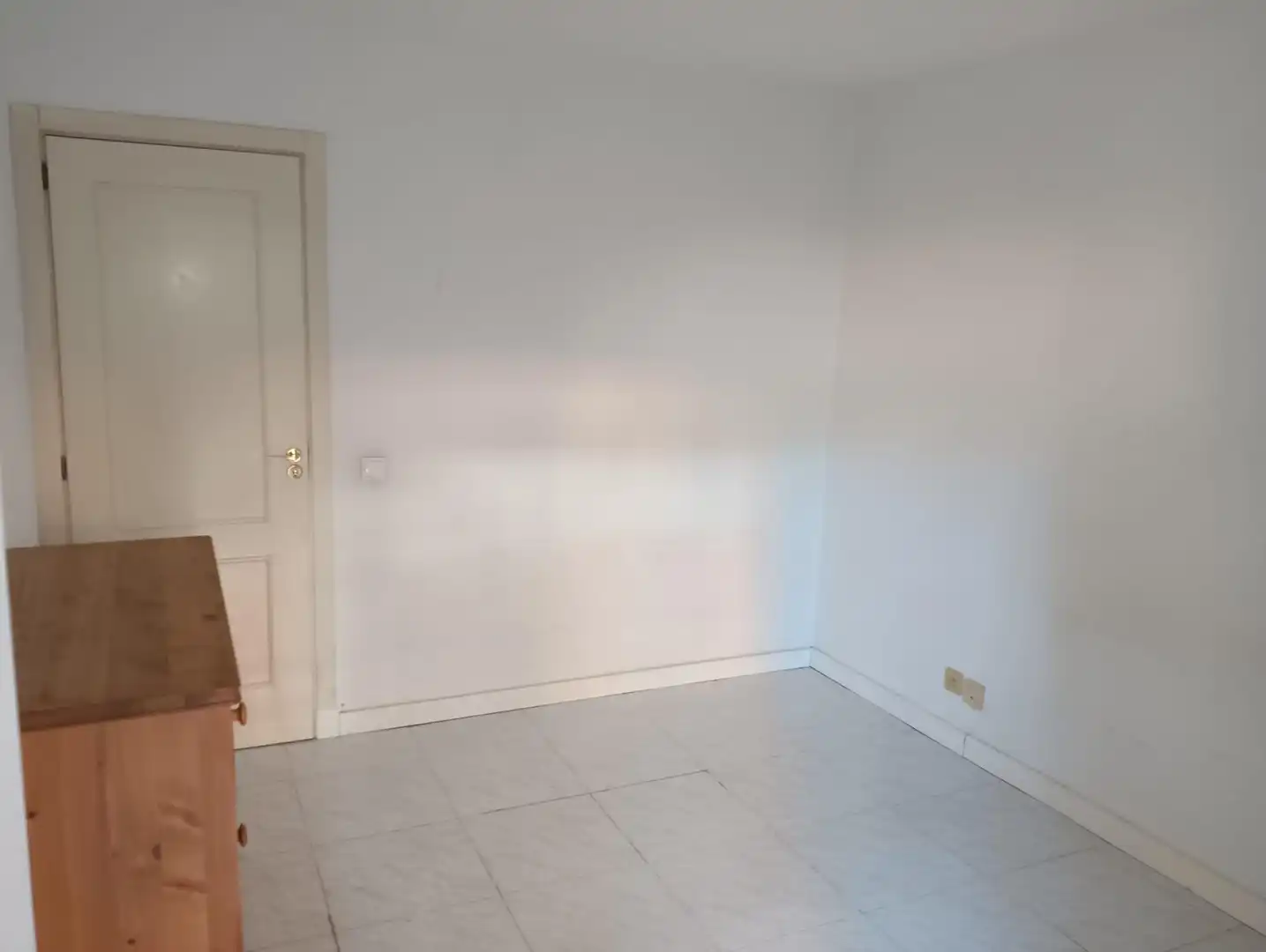 Habitación de Piso en venta en Las Rozas de Madrid con Calefacción, Jardín privado y Piscina comunitaria