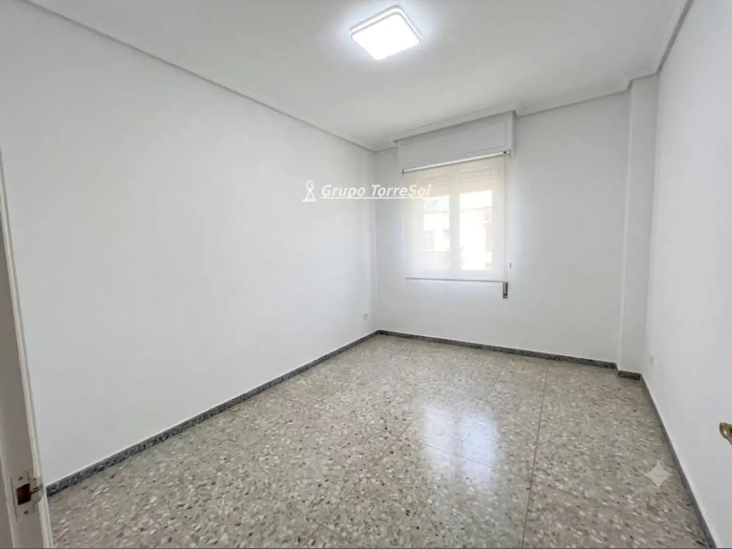 Habitación de Ático en venta en Elche / Elx con Terraza