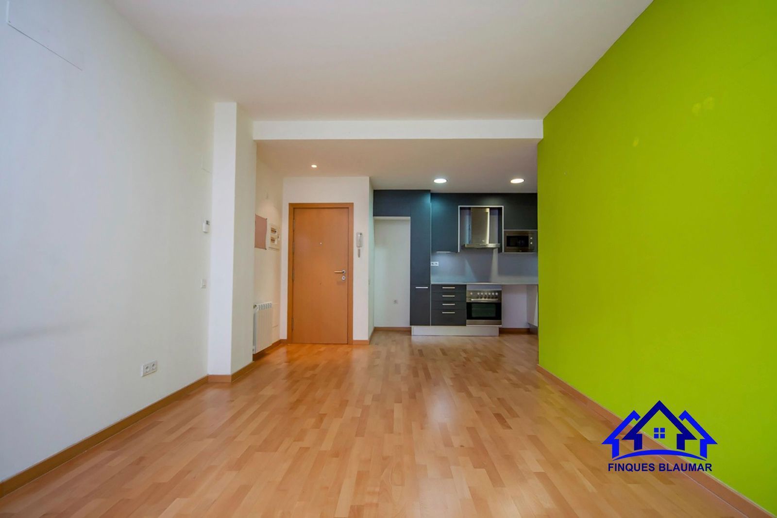 Living room of Flat for sale in Arenys de Munt  with Air Conditioner and Community pool
