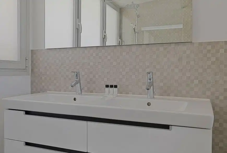 Baño de Ático en venta en Benalmádena con Aire acondicionado, Terraza y Trastero