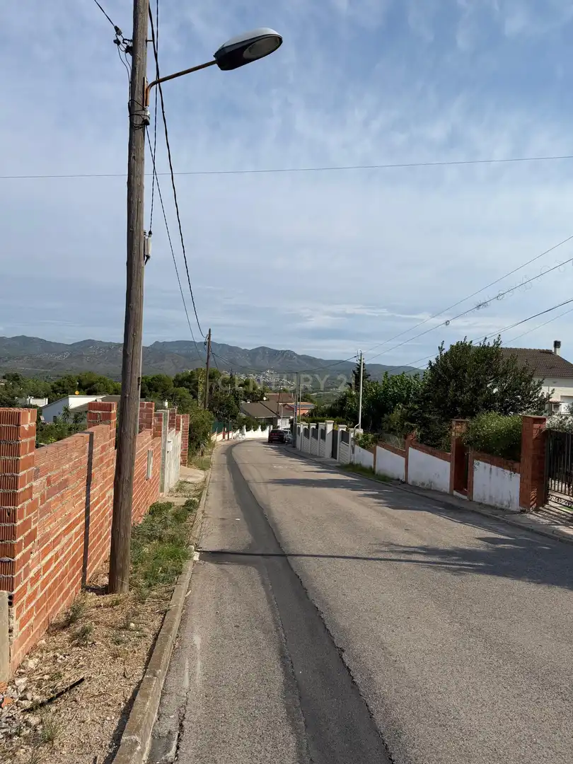Residential land for sale in Carrer del Besòs, Can Gordei, Spain 14, imagen 9