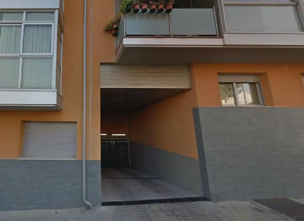 Parking with lift for sale in SANT HILARI SACALM (DE), imagen 2