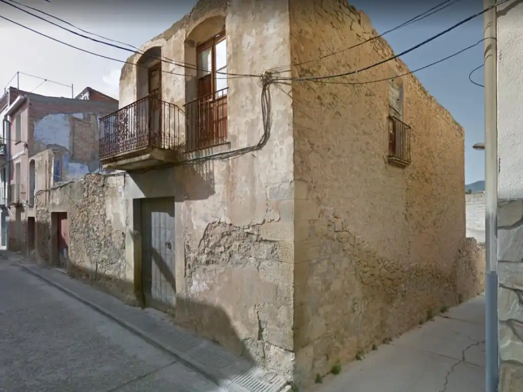 Grundstücke zum Verkauf in C/ Ebre, Riba-roja d'Ebre