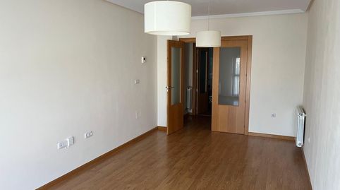 Foto 2 von Wohnung zum Verkauf in Miguel Delibes, 70, Benavente, Zamora