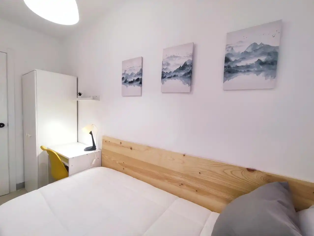 Habitación de Planta baja en venta en Granada con Aire acondicionado, Terraza y Amueblado