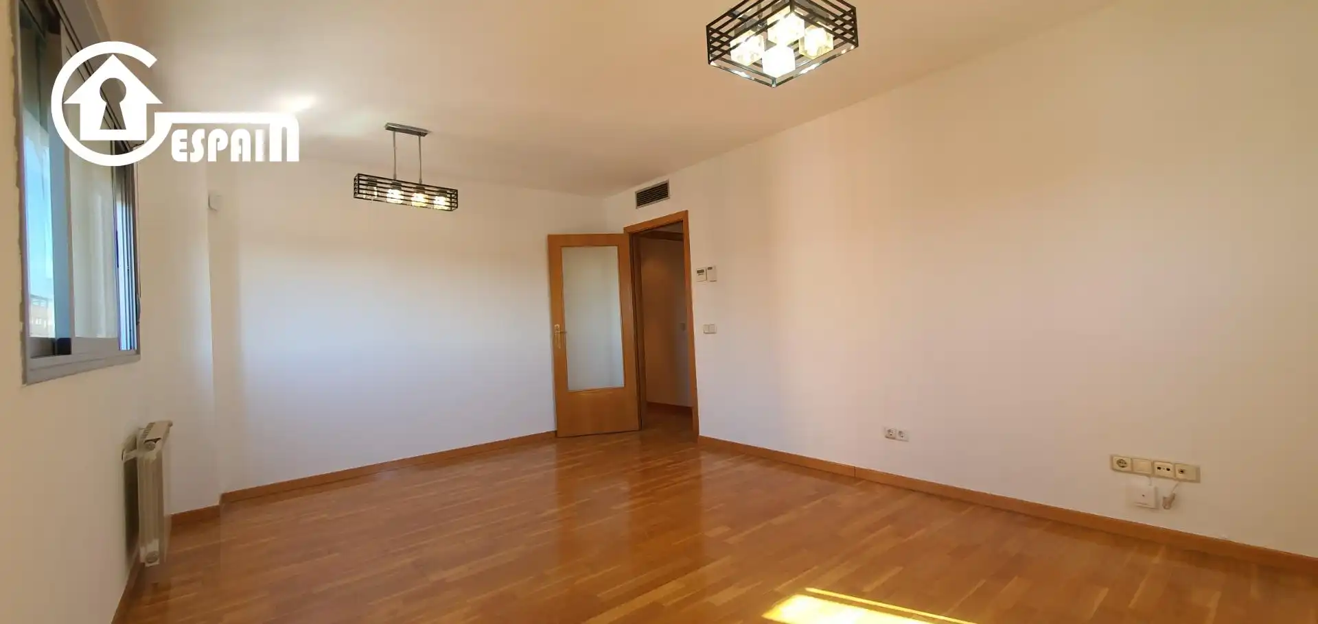 Sala d'estar de Pis en venda en Carabanchel