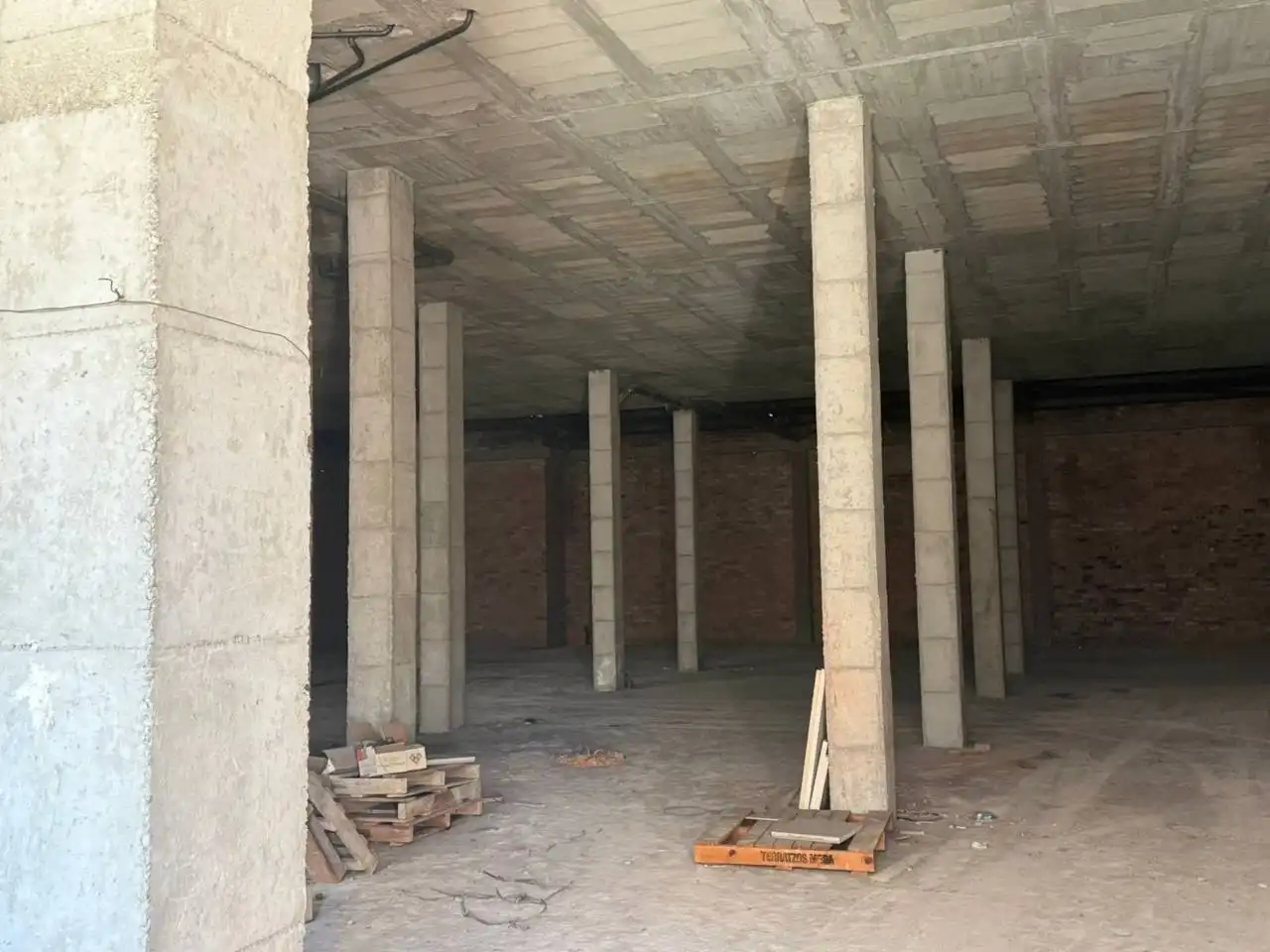 Fabrikhallen zur Miete in Tàrrega