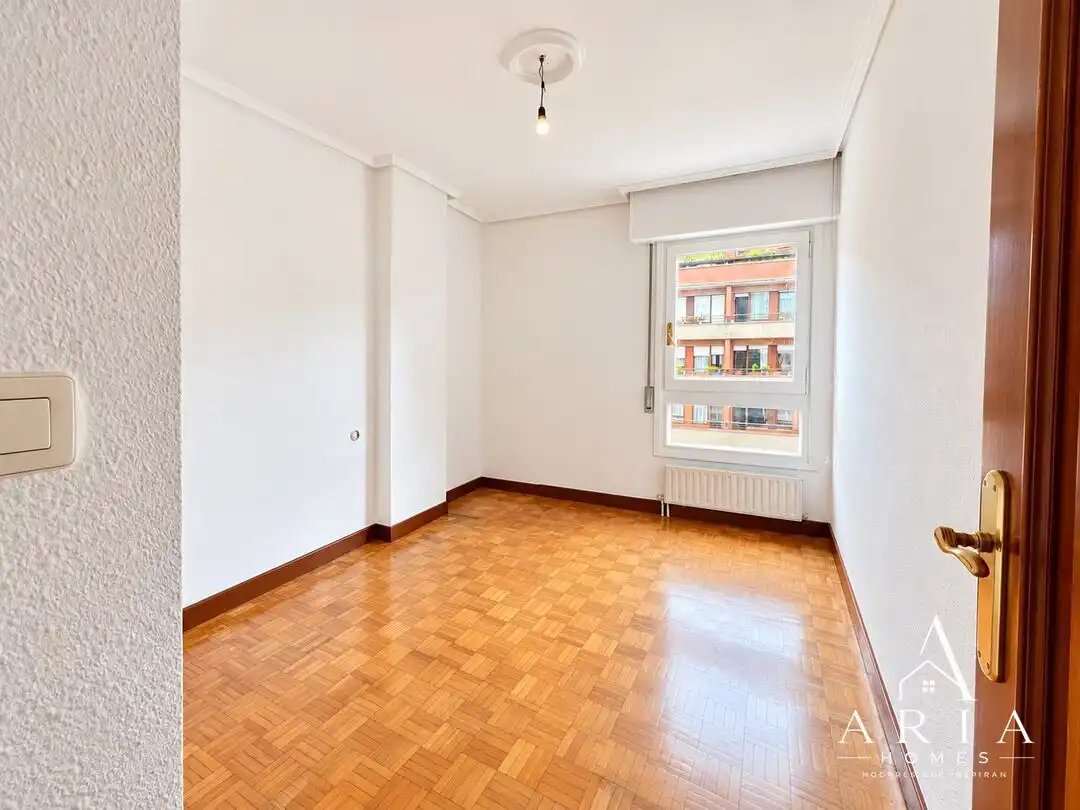 Piso con ascensor en venta en Saratsate Musikariaren Kalea, imagen 29