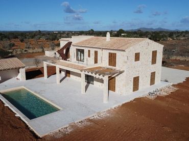 Landhaus mit Pool zum Verkauf in Cala Santanyí