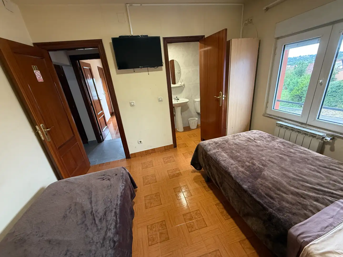 Dormitori de Edifici en venda en Siero amb Alarma