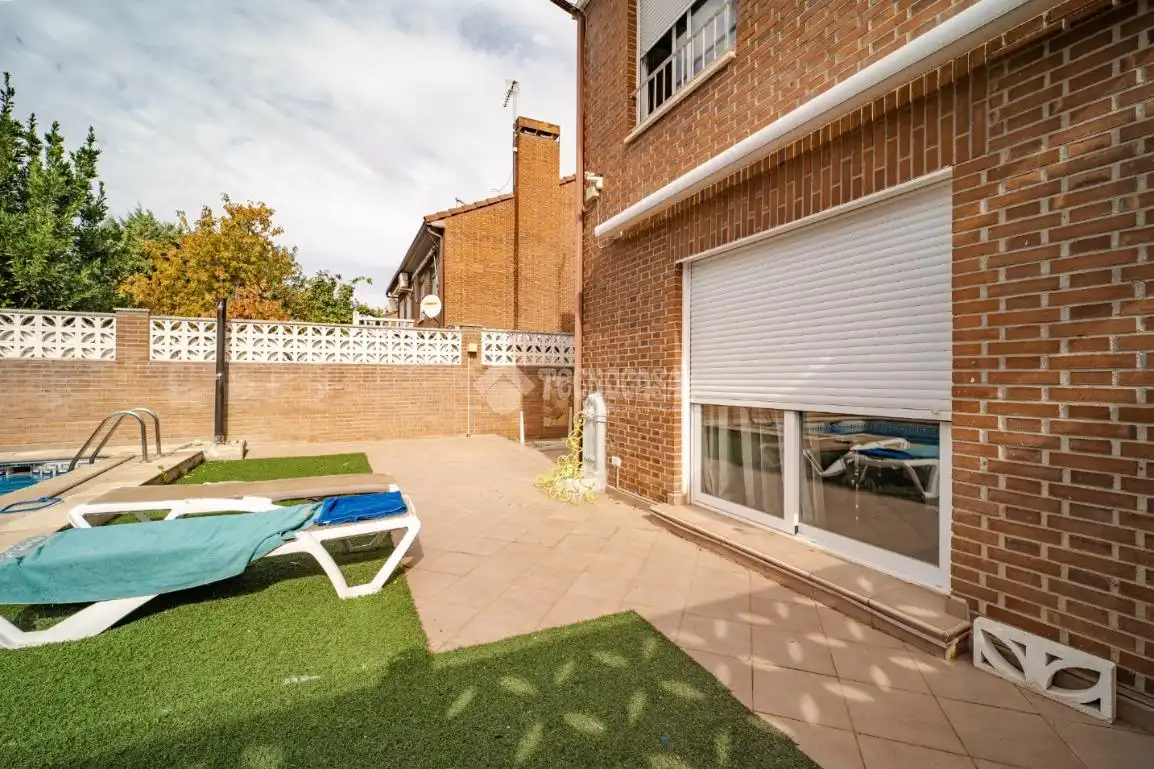 Terraza de Casa adosada en venta en Arganda del Rey con Aire acondicionado y Calefacción