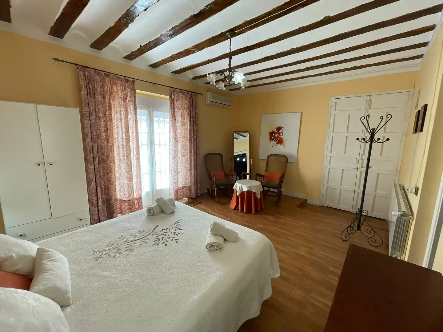 Habitación de Finca rústica en venta en San Pedro con Jardín privado y Amueblado