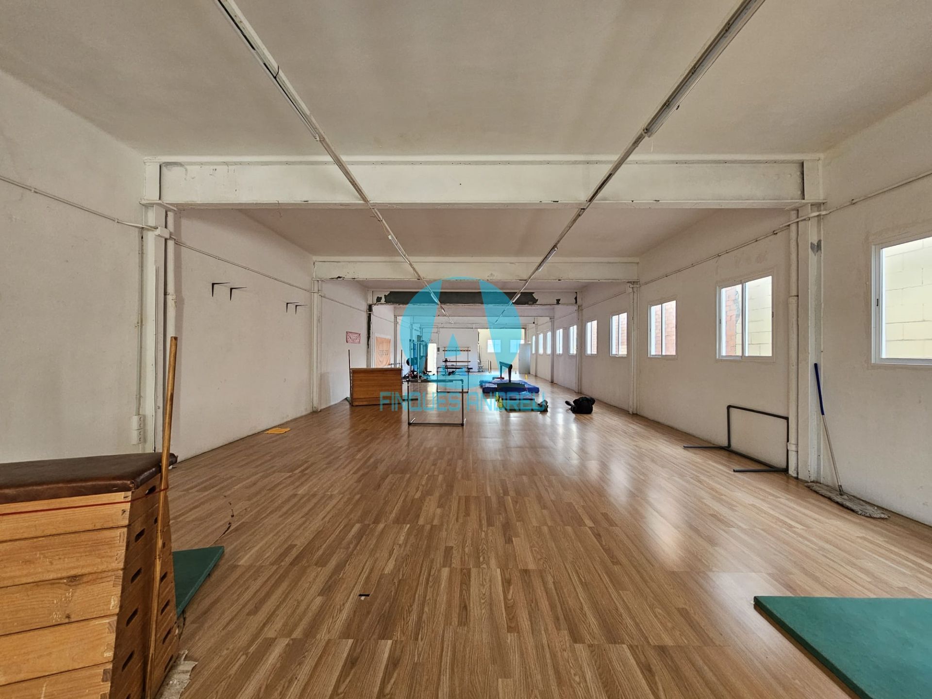 Industrial buildings to rent in Mataró