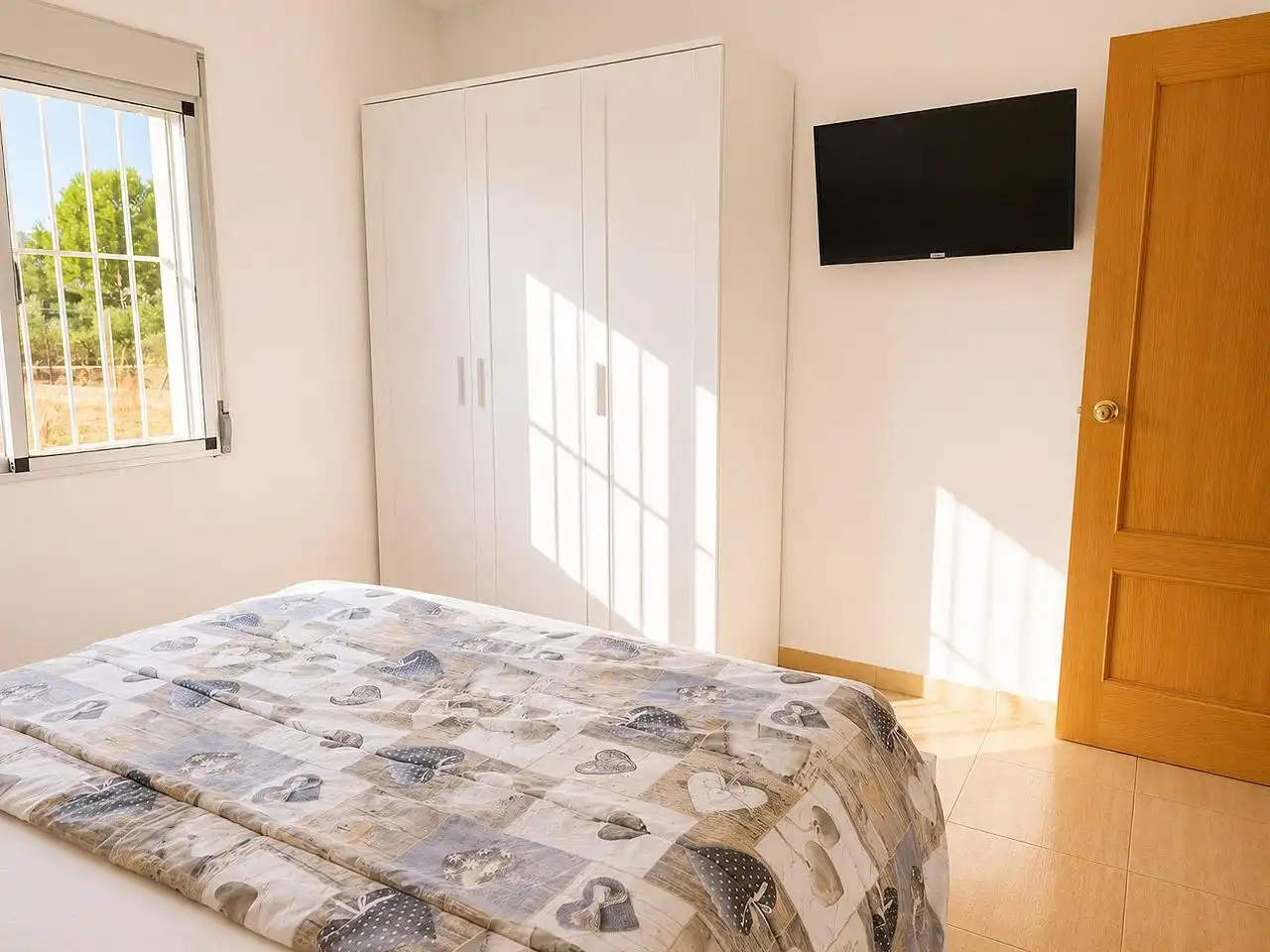 Habitación de Finca rústica en venta en Ulldecona con Jardín privado, Terraza y Piscina