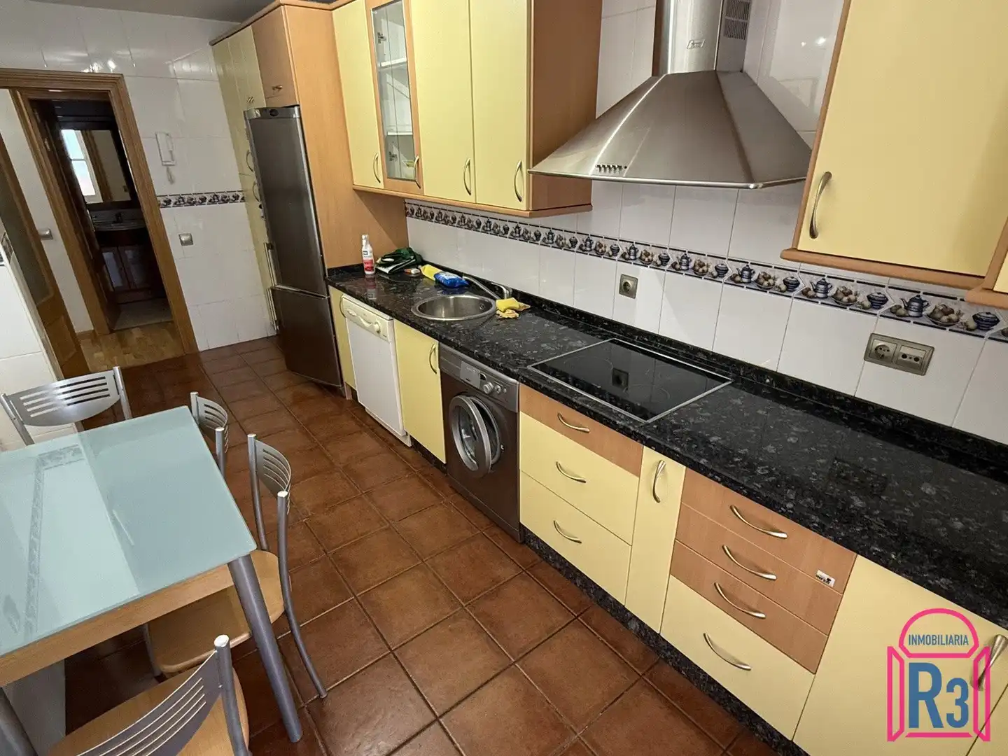Küche von Wohnung zur Miete in León Capital  mit Heizung, Terrasse und Abstellraum