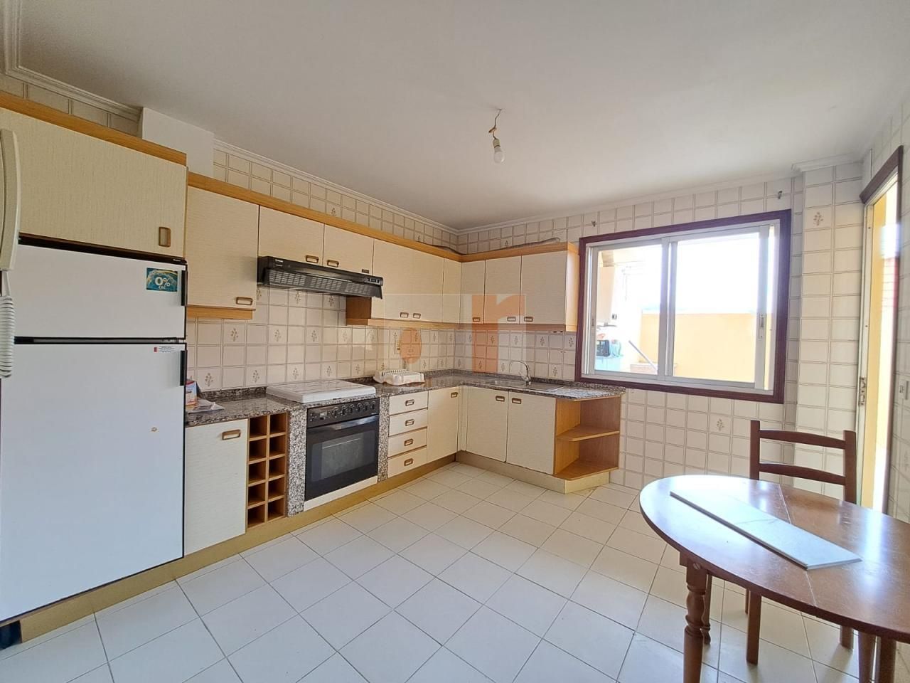 Kitchen of Flat for sale in Cangas   with Heating, Storage room and Furnished