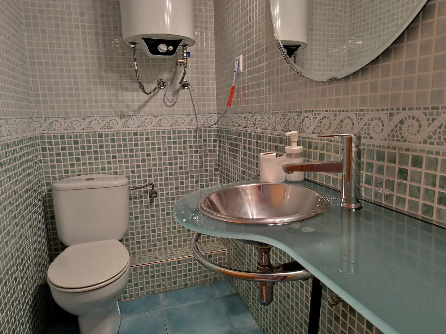 Bany de Pis en venda en L'Ampolla amb Aire condicionat, Terrassa i Moblat