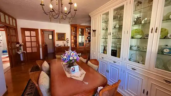 Dining room of Houses for sale in Benidorm  with Swimming Pool, Furnished and Oven