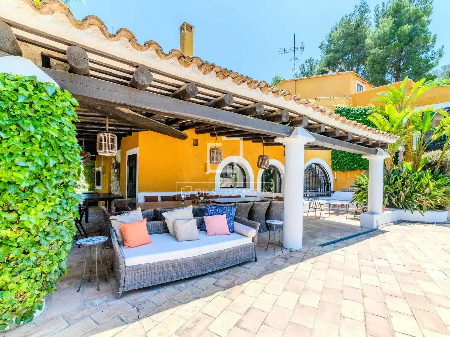 Terraza de Finca rústica en venta en Canyelles con Aire acondicionado, Calefacción y Jardín privado