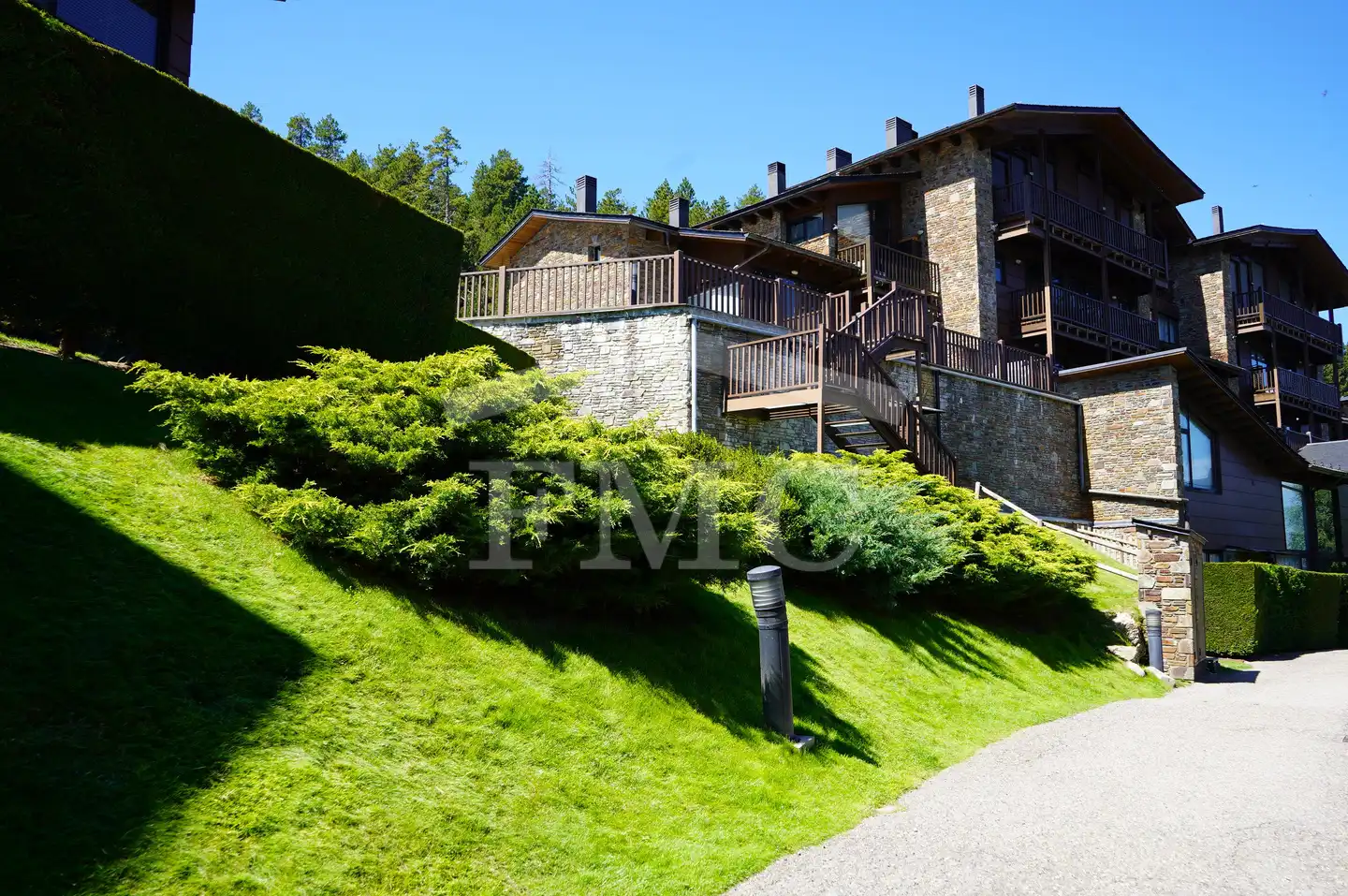 Exterior view of Houses for sale in Alp  with Heating, Parquet flooring and Terrace