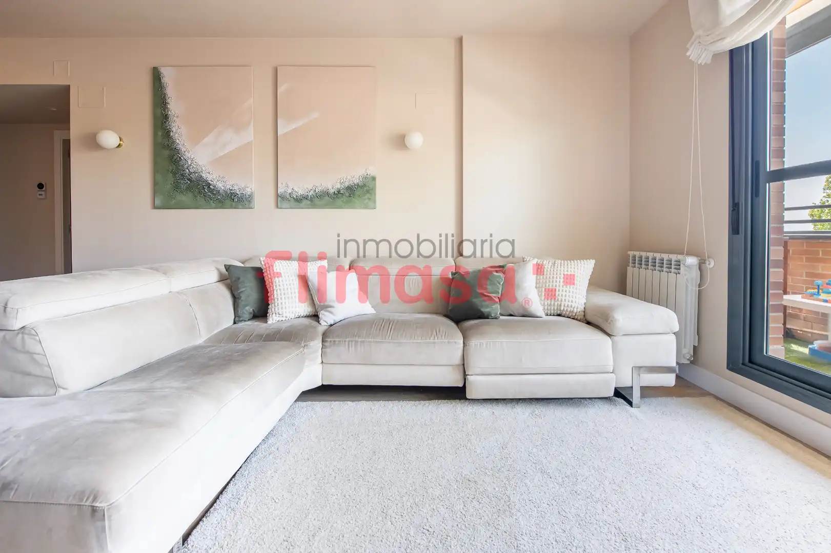 Living room of Flat for sale in Boadilla del Monte  with Air Conditioner, Heating and Terrace