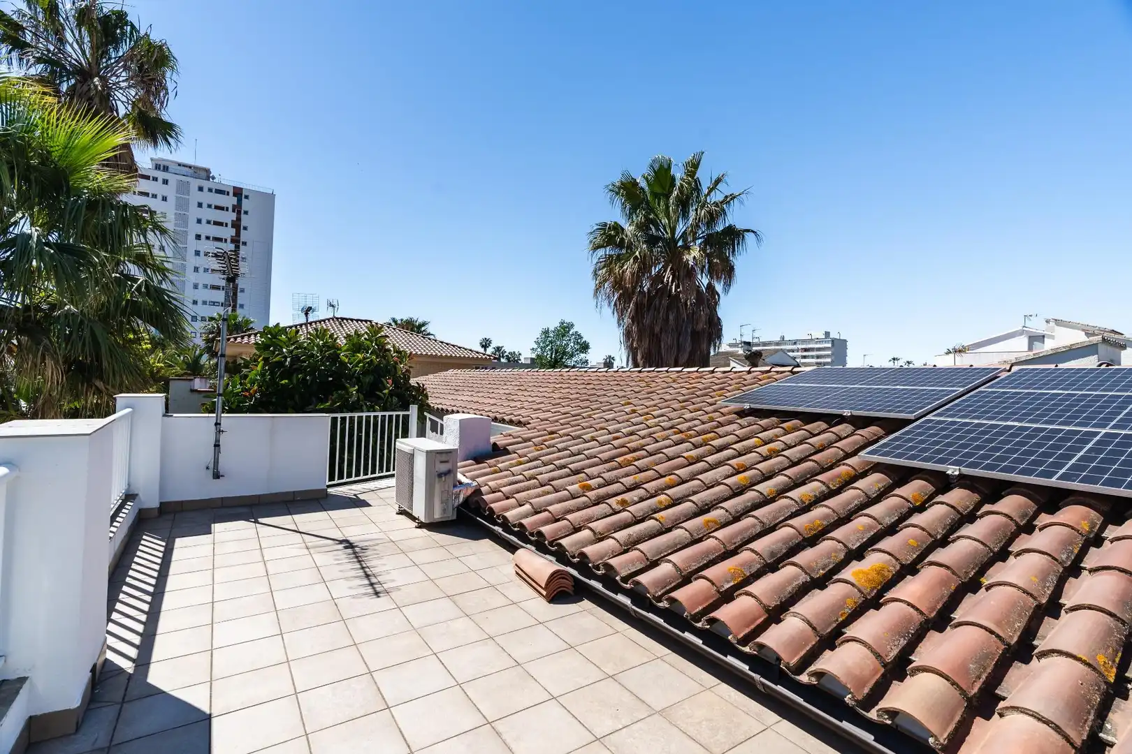 Terrassa de Casa o xalet en venda en Cambrils amb Aire condicionat, Calefacció i Jardí privat