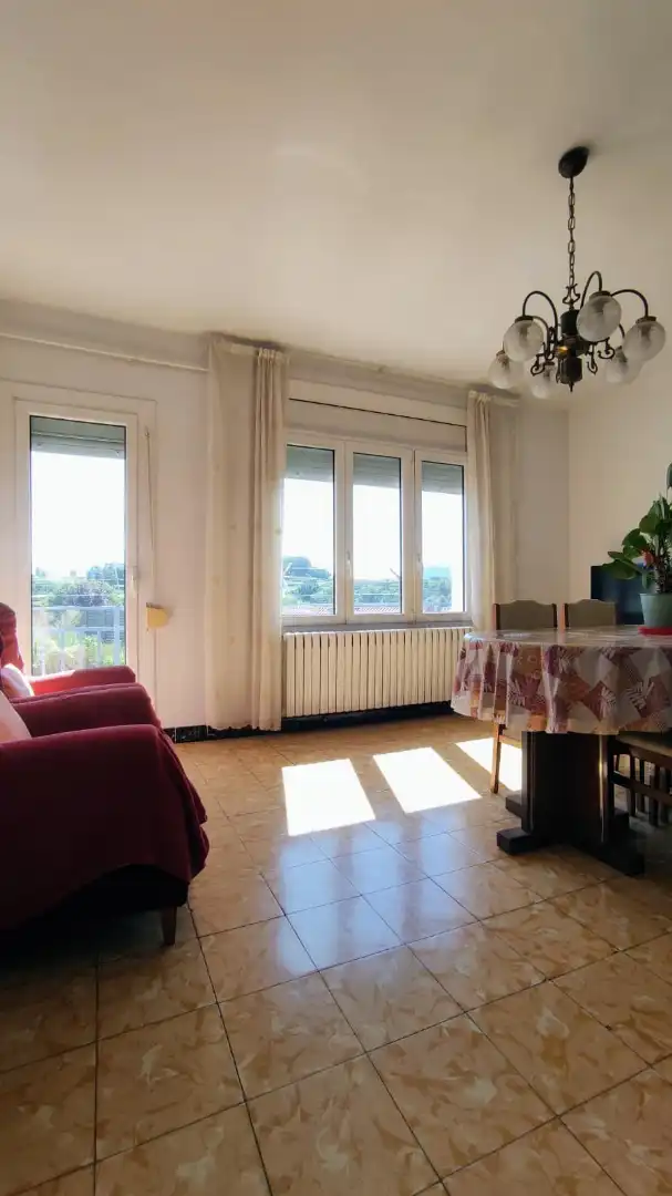 Schlafzimmer von Wohnung zum Verkauf in Torelló mit Heizung, Abstellraum und Balkon