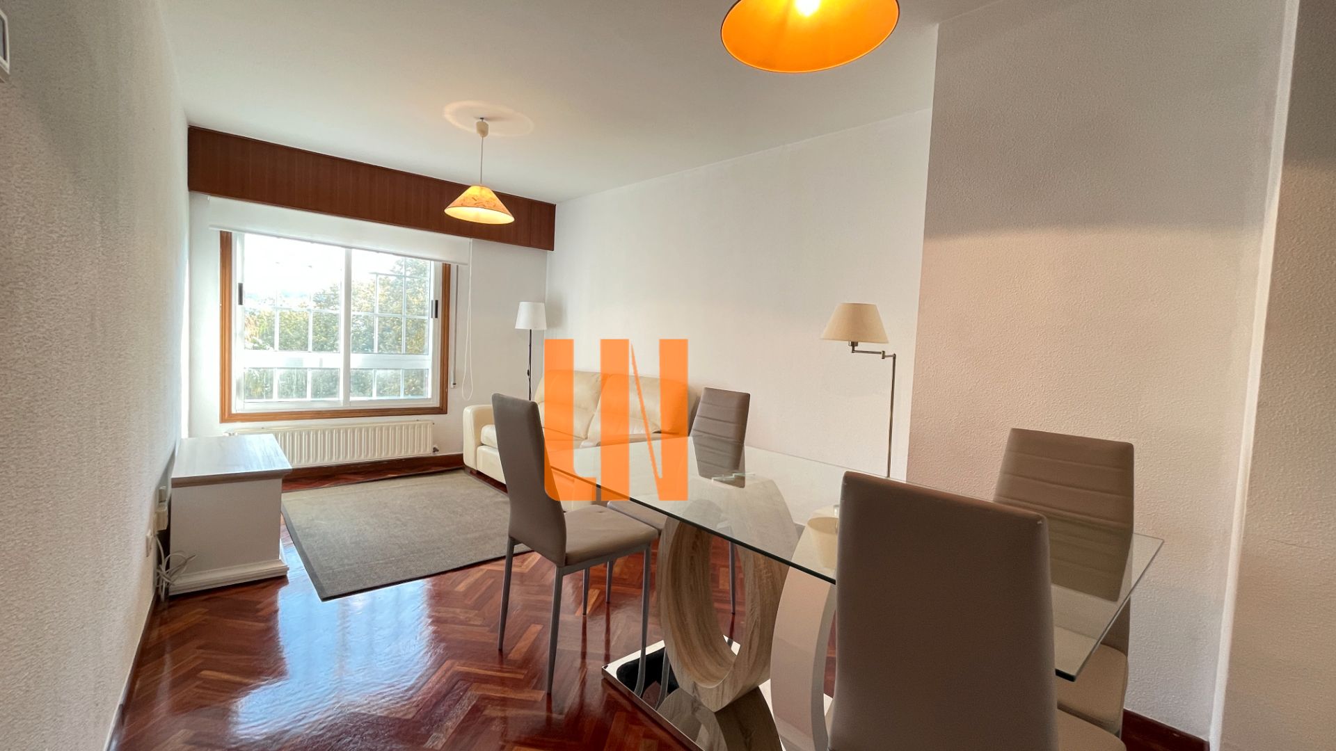 Dining room of Flat to rent in A Coruña Capital   with Heating, Parquet flooring and Furnished