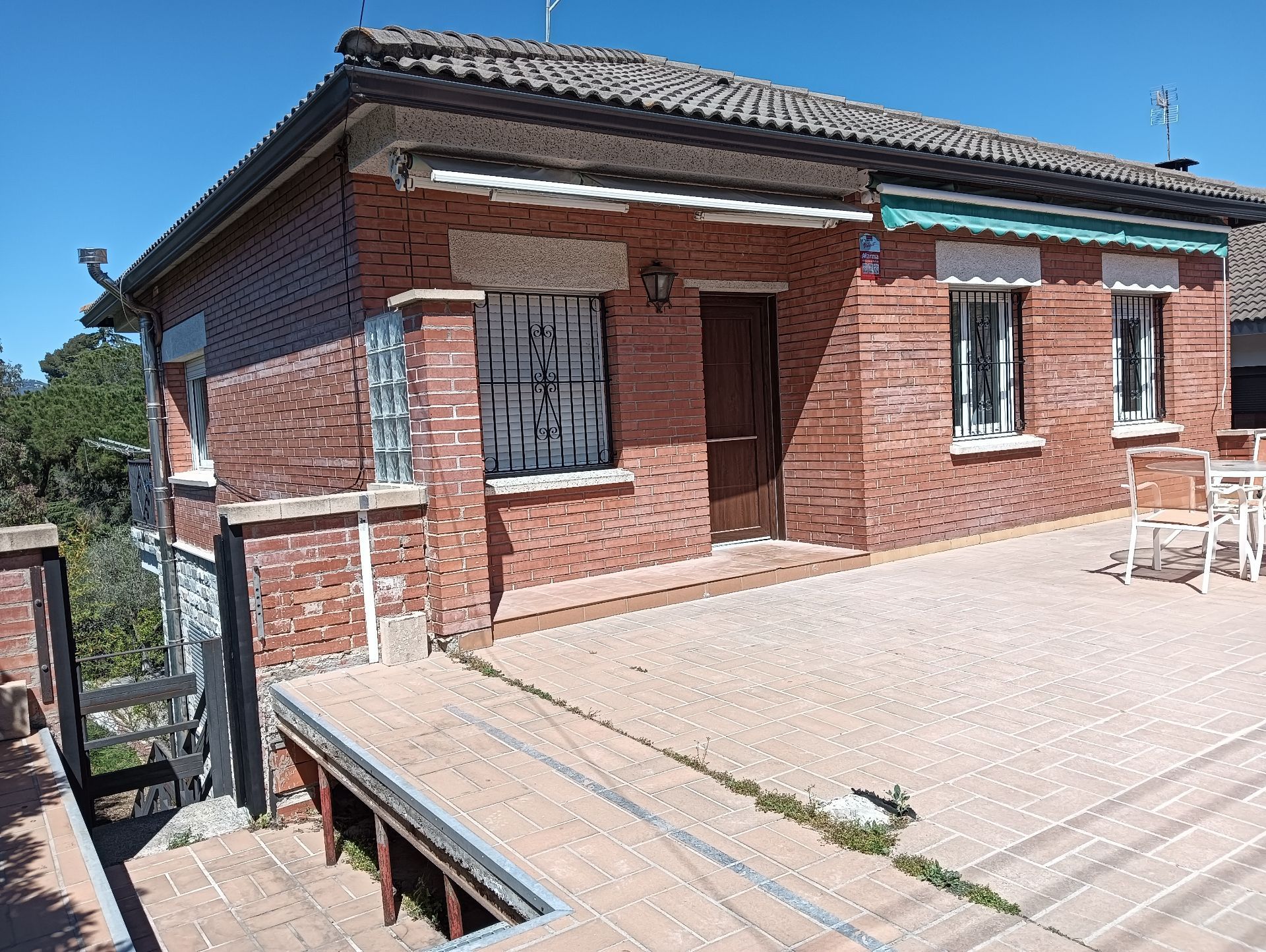Exterior view of House or chalet for sale in Lliçà d'Amunt  with Air Conditioner, Heating and Private garden